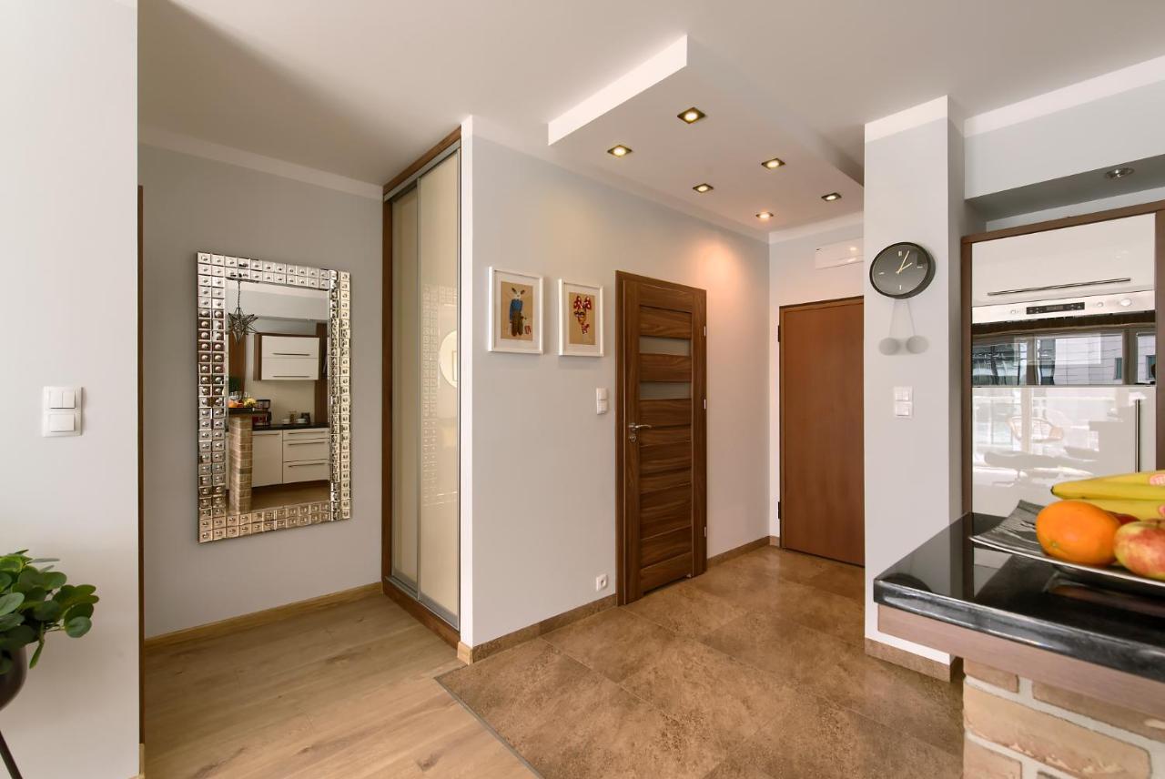 Millo Apartament Parking By Impero Poznan Exterior photo